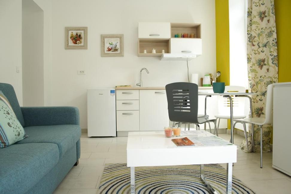 זאגרב Flowers Premium Apartments & Rooms מראה חיצוני תמונה