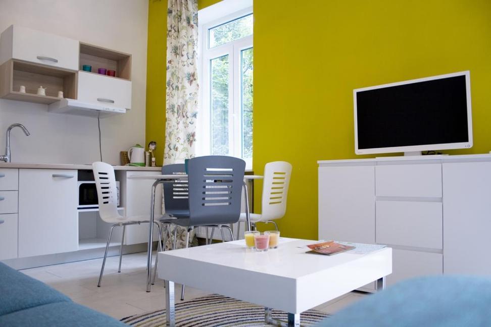 זאגרב Flowers Premium Apartments & Rooms מראה חיצוני תמונה